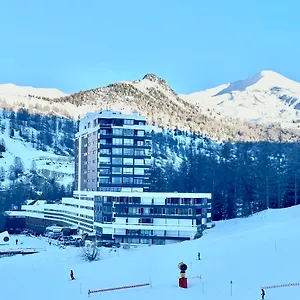 Aux Pieds Vars (Hautes-Alpes)