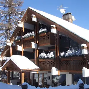 Ecureuil Hotel